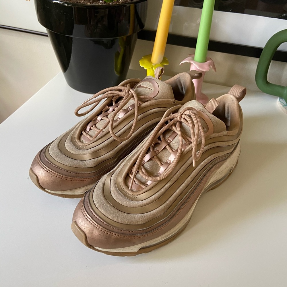 Rose Gold Nike Air Max 97 Size Women’s 7.5